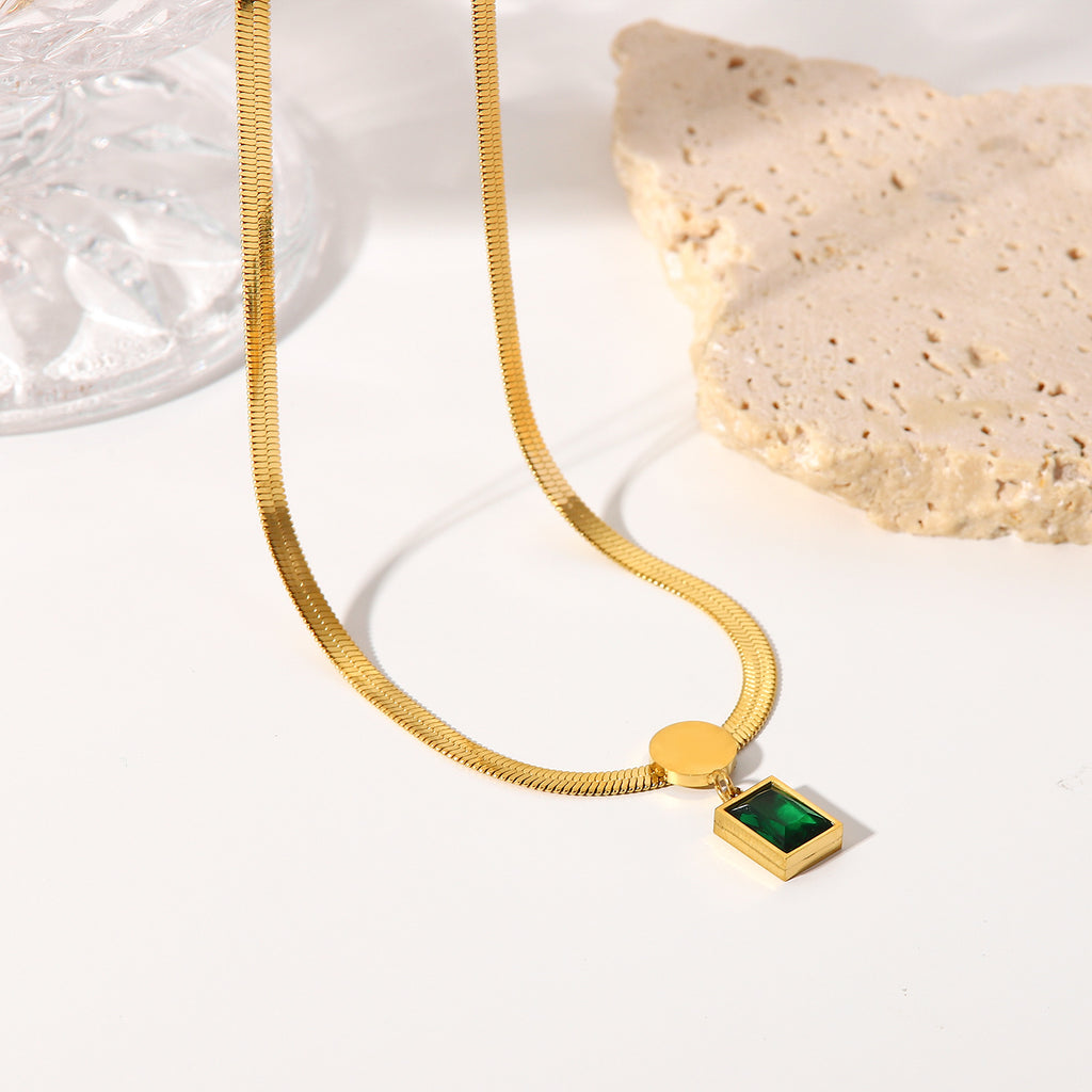 Green Stone Snake Chain Necklace